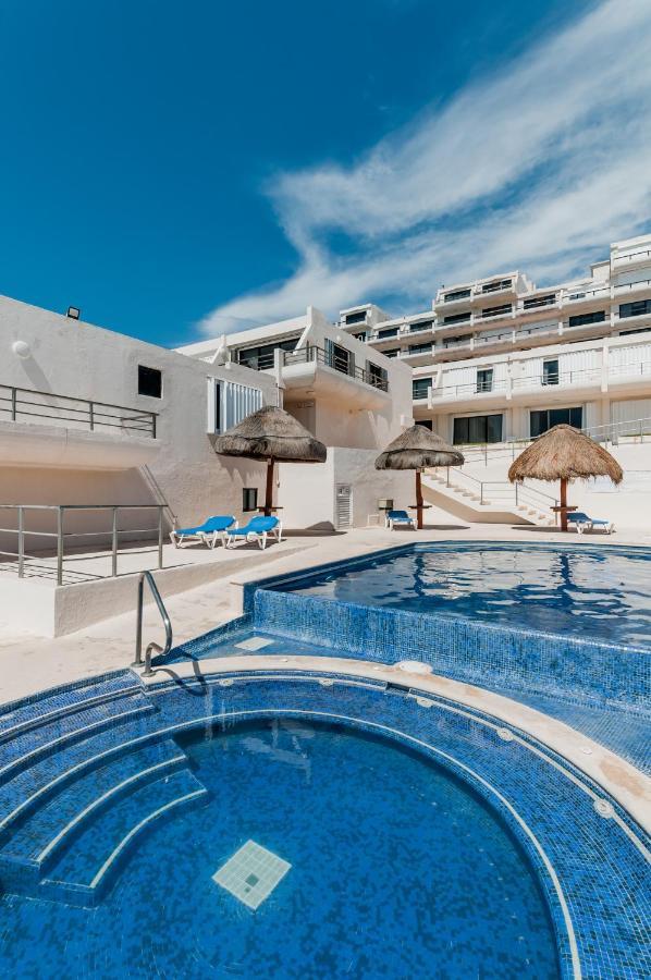 Hotelzone L17 Beach Access カンクン エクステリア 写真
